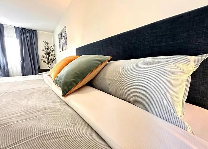 Cozy 3 Bdr Retreat In A Prime Location * Streamwood