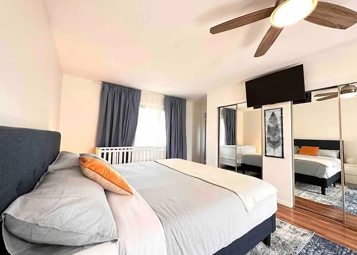 Cozy 3 Bdr Retreat In A Prime Location Holiday home *