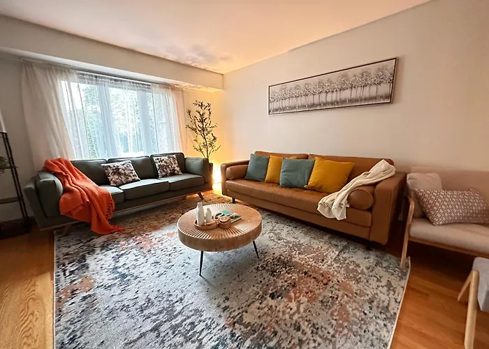 Cozy 3 Bdr Retreat In A Prime Location Holiday home *